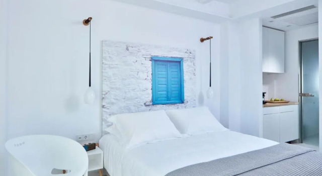 Run of House Icon Suites by the sea