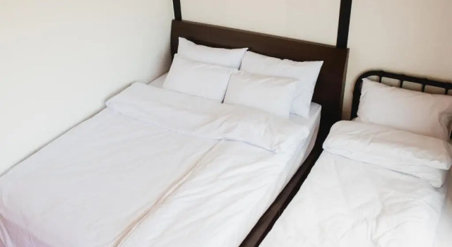Номер Deluxe ttottot Jeju Backpackers