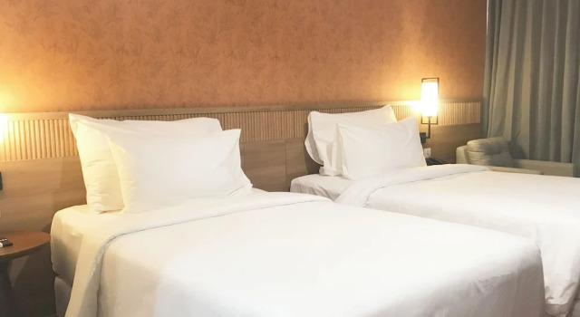 Двухместный номер Deluxe с балконом Labersa Hotel & Convention Center Samosir