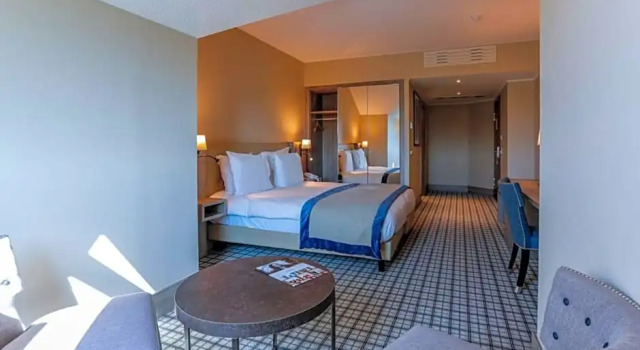 Номер Deluxe с видом на поле для гольфа Mercure Luxembourg Kikuoka Golf & Spa