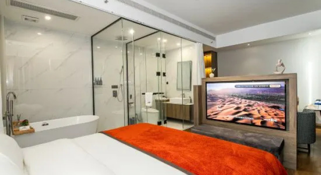 Люкс Weiwan Hotel (Xinzheng Henan Institute of Industry and Trade Shawoli Subway Station)