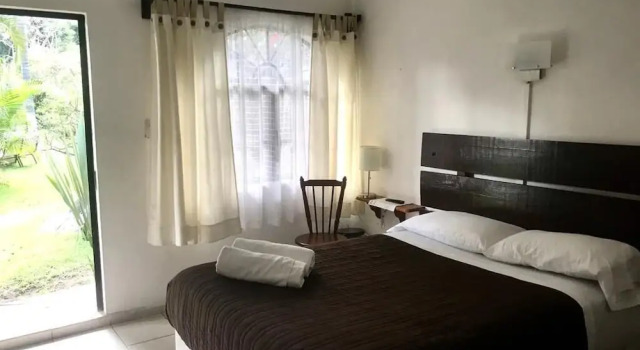 Quinta Los Grillos B&B, Varaa Bed and Breakfast Atlixco State of Puebla