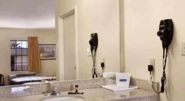 Четырёхместный номер Superior Best Way Inn and Suites - New Orleans