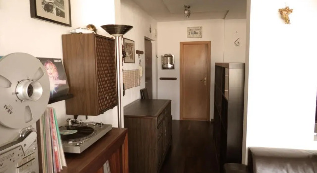 Studio with a view of the center of Bratislava, Забронировать Отель Petrzalka Братислава, рядом с Мавзолей Хатама Софера