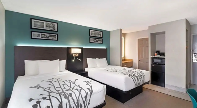 Четырёхместный номер Standard Sleep Inn Spartanburg Southwest