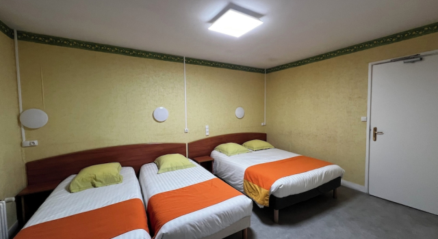 Номер Comfort Hôtel Thermidor