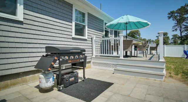 Коттедж Newly Renovated Dennis Port Home: Close to Beaches