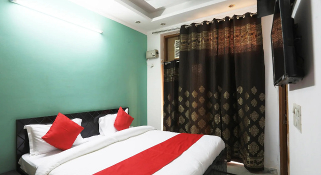 OYO 46156 OShiva Stay