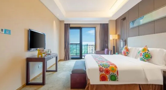 Семейный люкс Deluxe с 2 комнатами Haiyang Shenglong Jianguo Hotel