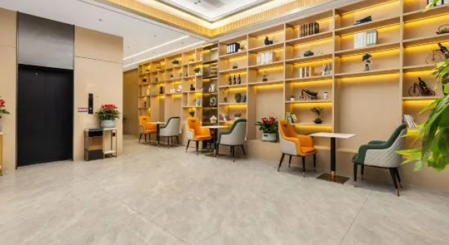 Yaduo Hotel (Hengdian Film and Television City Huating Night Market), Rezerwuj Hotel Hotele 3-gwiazdkowe w Hengdian, 3*