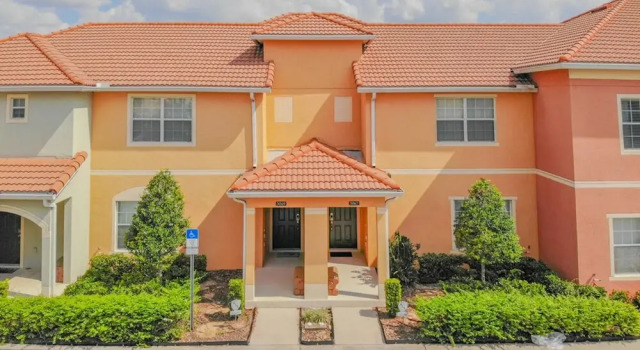 3067 Beach Palm Avenue, Забронировать Отель Отели Фор Корнерз с бассейном, Бассейн