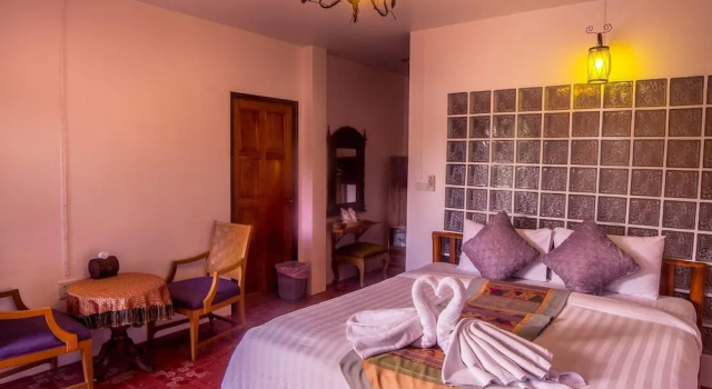 Номер Standard с балконом и с видом на реку Pongphen Guesthouse