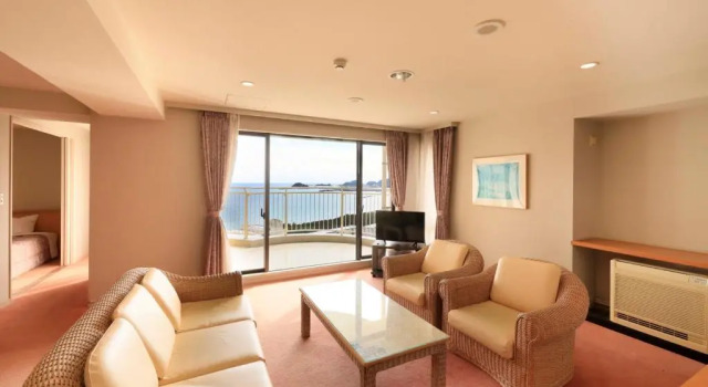 Четырёхместный номер Standard Kamogawa Grand Tower