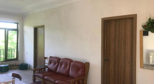 Коттедж с 2 комнатами Guest House Motsameta