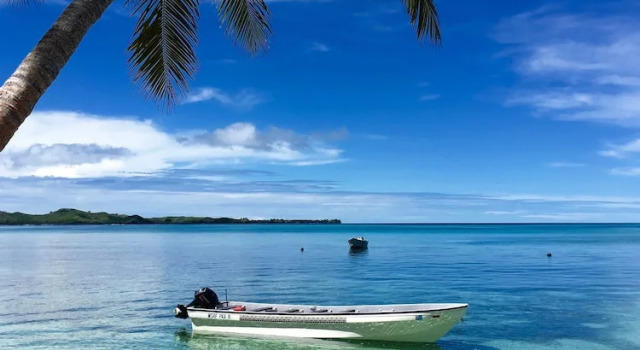 Вилла с видом на море Coconut Beach Resort