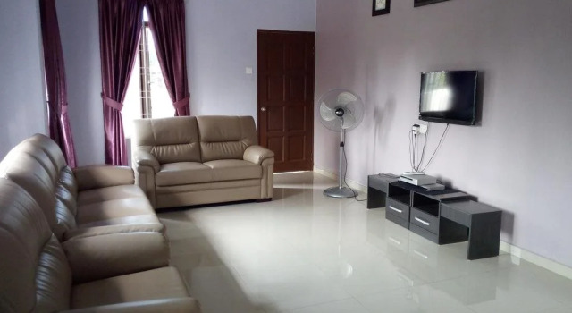 ArRayyan Guesthouse & Homestay