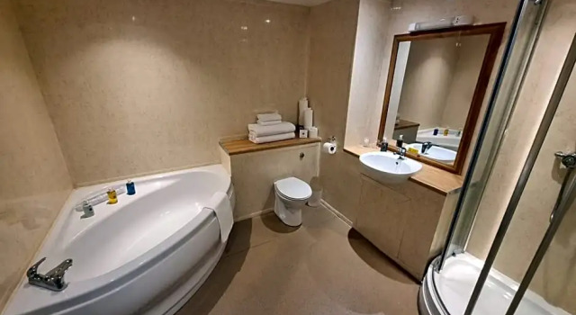 Zucchini Hotel, Забронировать Отель Труро Корнуолл