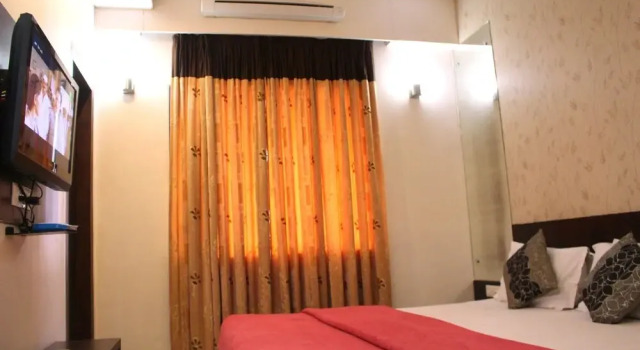 Hotel Aarya Inn
