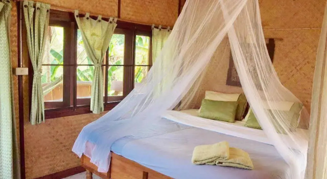 Malee's Nature Lovers Bungalows, Забронировать Отель Чианг Дао 