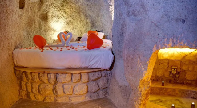 Люкс Deluxe Saliche Cave Suite