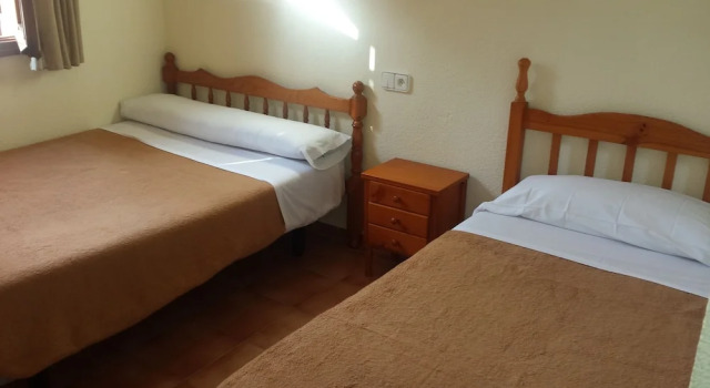 Трёхместный номер Standard Hostal Bahía Blanca