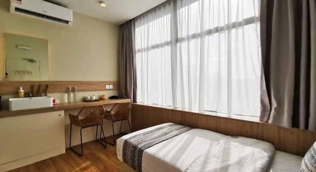 Семейный номер Deluxe с видом на поле для гольфа Oikos Poshtel