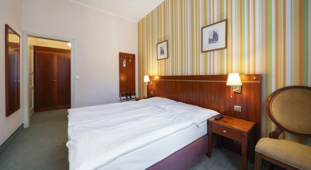 Standard Casal quarto Hotel Raffaello Prague