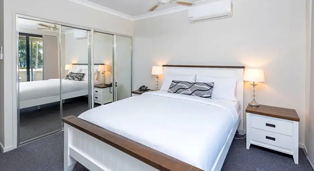 Апартаменты Deluxe The Brighton Apartments