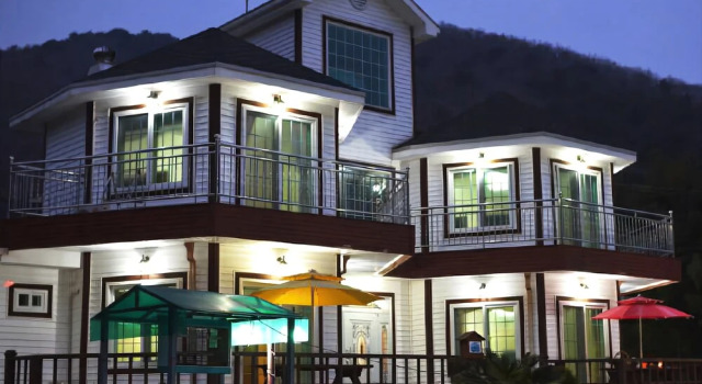 Geoje Nojasan Mountain Pension