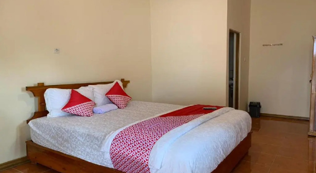 Двухместный люкс OYO 3168 Utama Sari Homestay