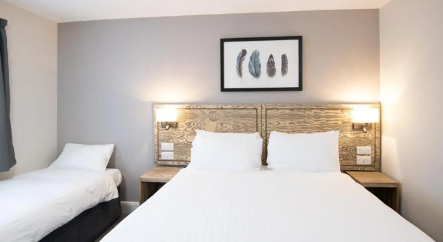 Standart aile oda The Owl Hotel by Marston's Inns