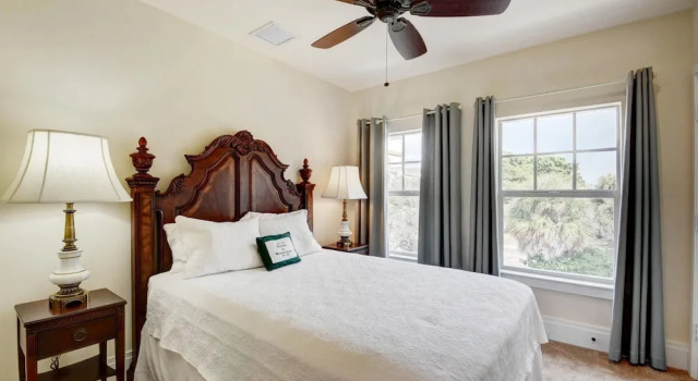Grandview Heights Vacation Homes – Grey Mist, Забронировать Дом для отпуска Виллы Уэст-Палм-Бич, рядом с Исторический музей Ричарда и Пэт Джонсон, округ Палм-Бич, Вилла
