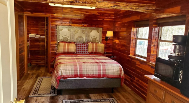 Номер Standard Log Cabin Inn