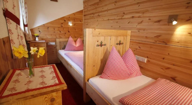 Holdhof, Book Hotel Hotels in Obere Klaus with Parking, Parking