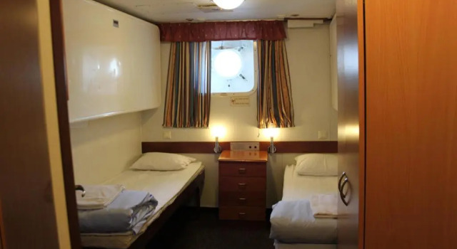 Трёхместный номер Standard Laivahostel S/S Bore