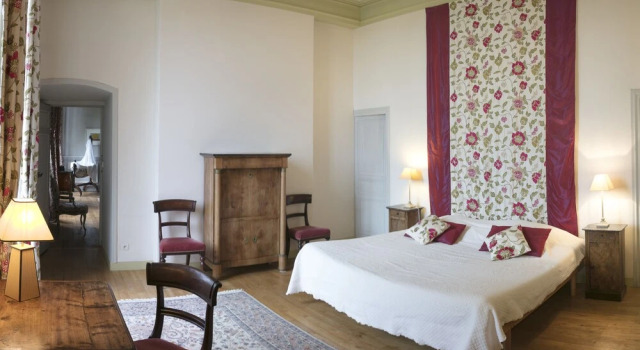 Appartement-gîte du Château de Gizeux, Rezerwuj Mini-hotel  