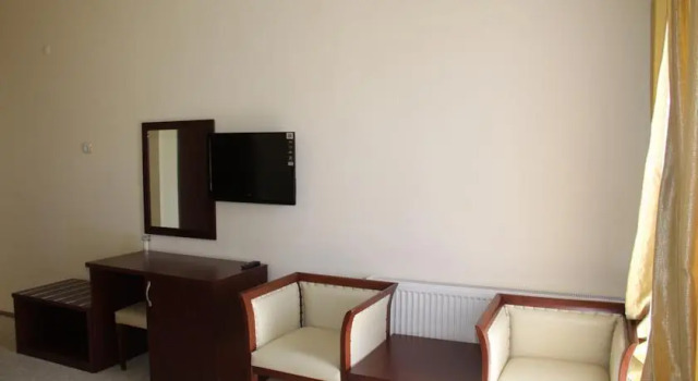 Uset Hotel