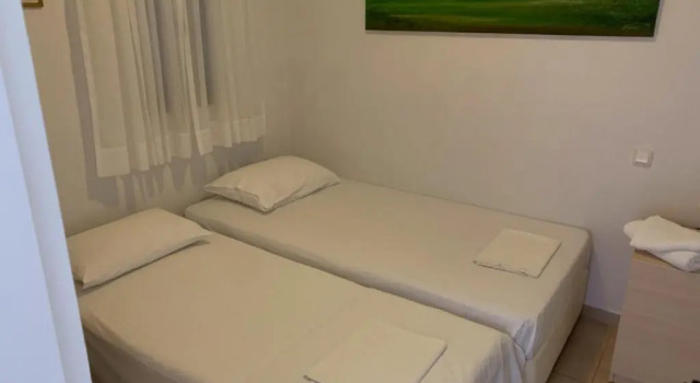 Tereza House, Забронировать Отель Глифада 