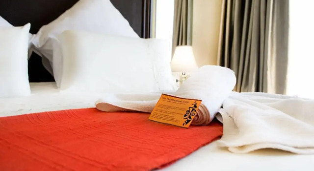 Visit Vakasha Guest Lodge 2, Забронировать Гостевой дом Эмалахлени Мпумаланга, рядом с Pick &amp; Pay Mini Witbank