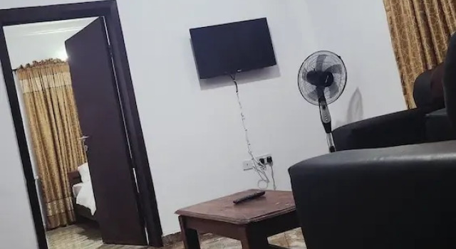 Апартаменты Dominion Apartment And Guest House