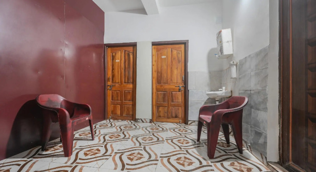 OYO 81506 Ares Residency, Prenota Hotel Hotel a Orissa con parcheggio, Parcheggio