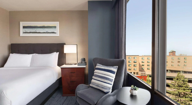 Двухместный номер Standard с видом на город Hotel Champlain Burlington, Curio Collection by Hilton