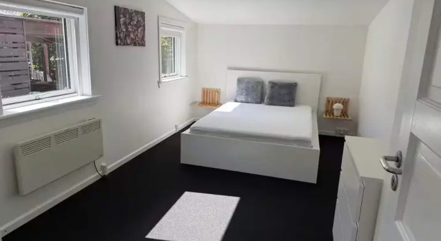 4 Star Holiday Home in Hillerod, Reserva ahora Casa o chalet Hoteles en Selandia con aparcamiento, Aparcamiento