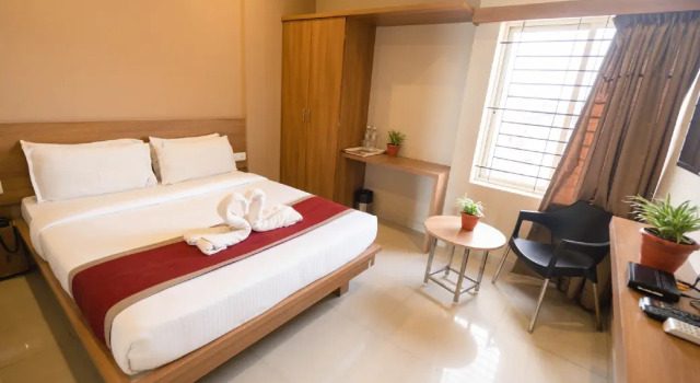 Samasth Rooms and suites by Yuvraj Group of Hotels, Rezervovat Hotel Hotely v Bangalore s parkováním, Parkování