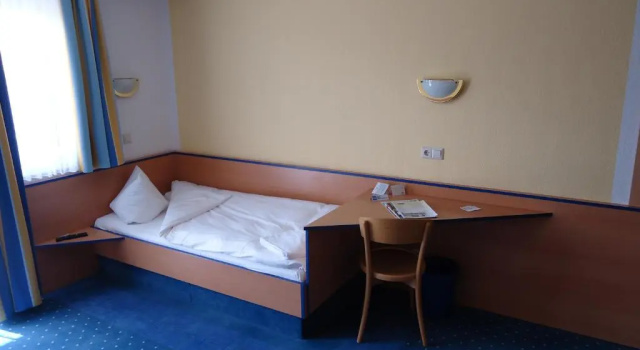 Двухместный номер Standard sleep & go Hotel Magdeburg