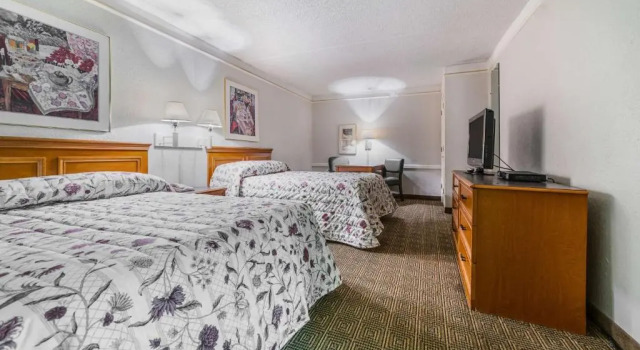 Четырёхместный номер Standard Motel 6-Monroe, LA