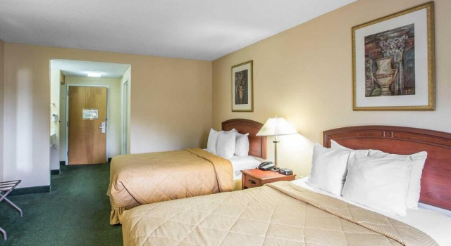 Comfort Inn - Chattanooga, Забронировать Отель Чаттануга Теннесси, рядом с Кладбище конфедератов Silverdale