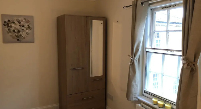 Central Cosy Cottage, Забронировать Дом для отпуска Коттеджи Кембриджа, рядом с The Fitzwilliam Museum, Коттедж