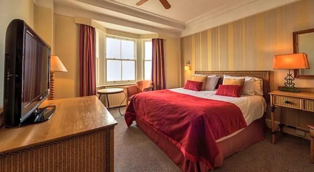 Номер Standard с видом на море The Old Ship Hotel