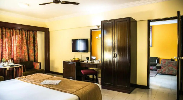 Executive- suite Ras by Treat Resorts, Silvassa -